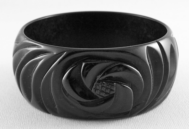 BB175  black rose carved bakelite bangle